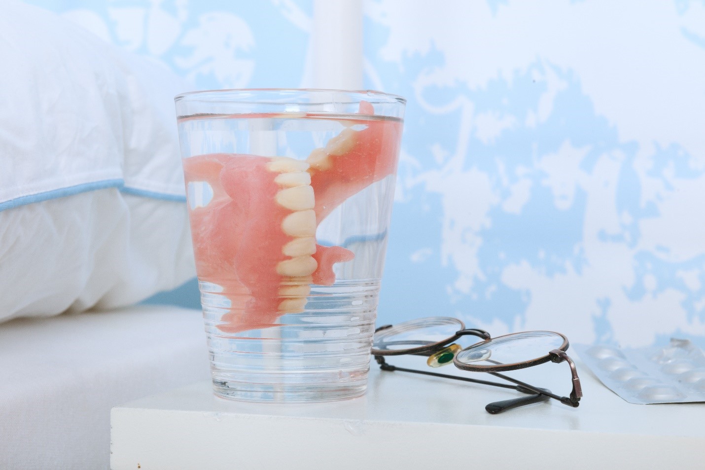 Why You Should Remove Dentures Before Sleeping?