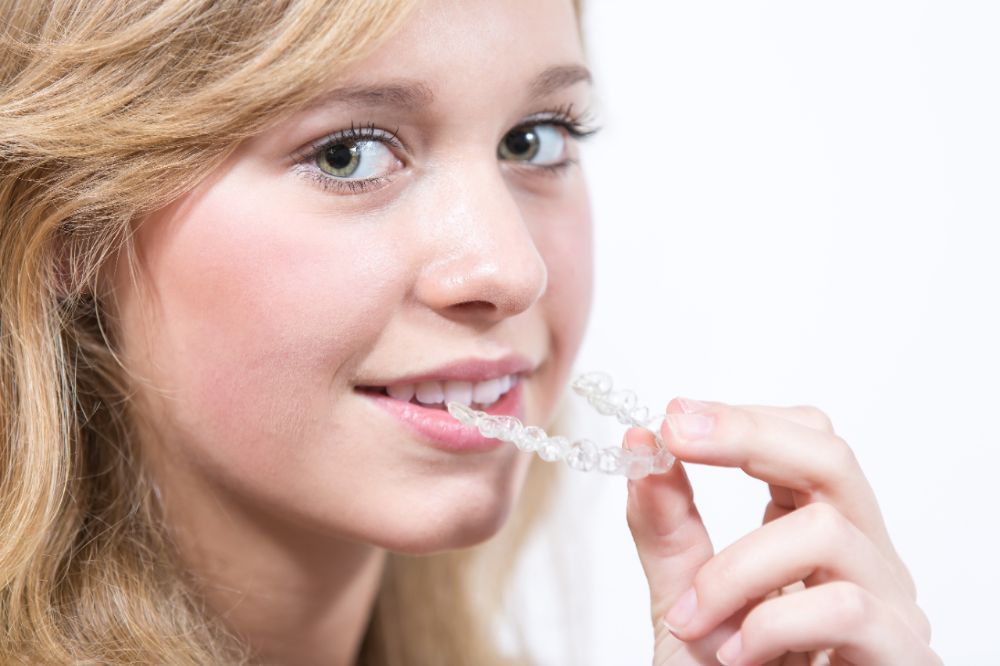 Invisalign For Teens: Best for Straightening Teeth