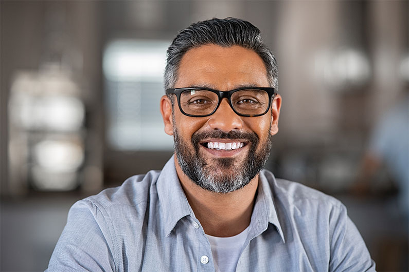 5 Reasons to Get a Full Smile Makeover