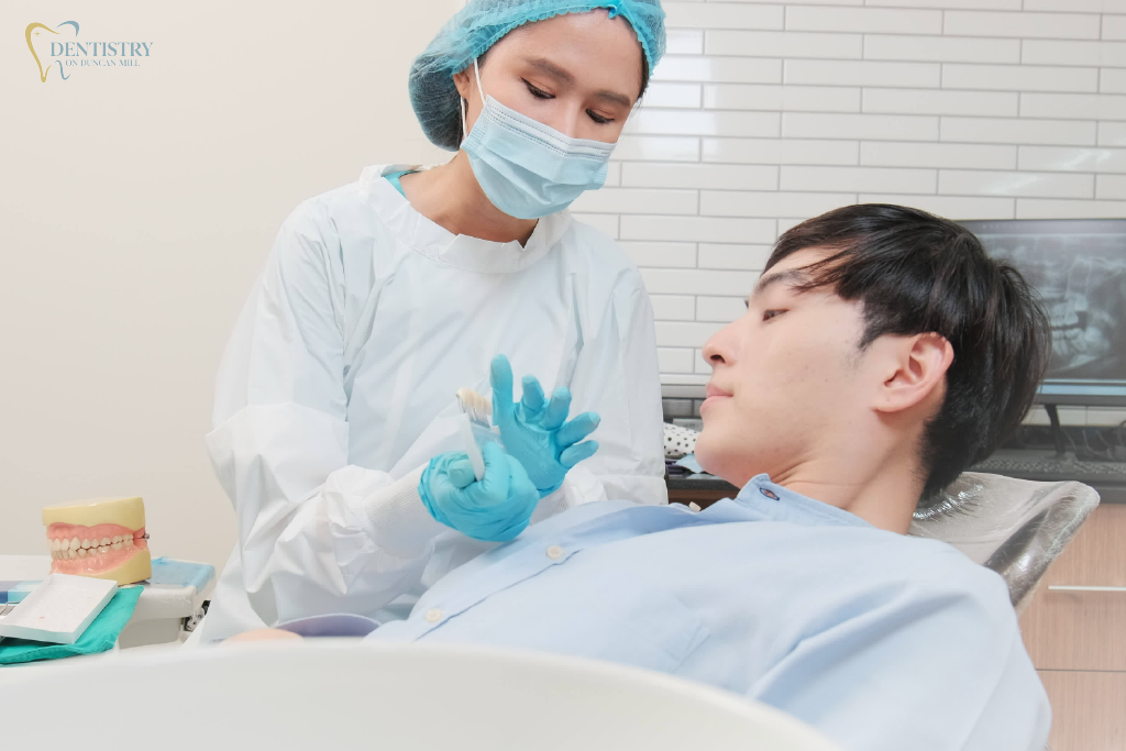 Toronto Dentist Explains Dental Concerns for Office Professionals