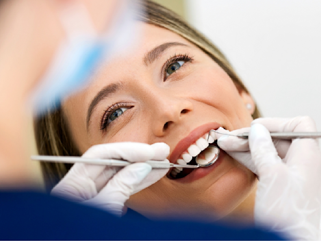 5 Things A Dental Cleaning Does For You